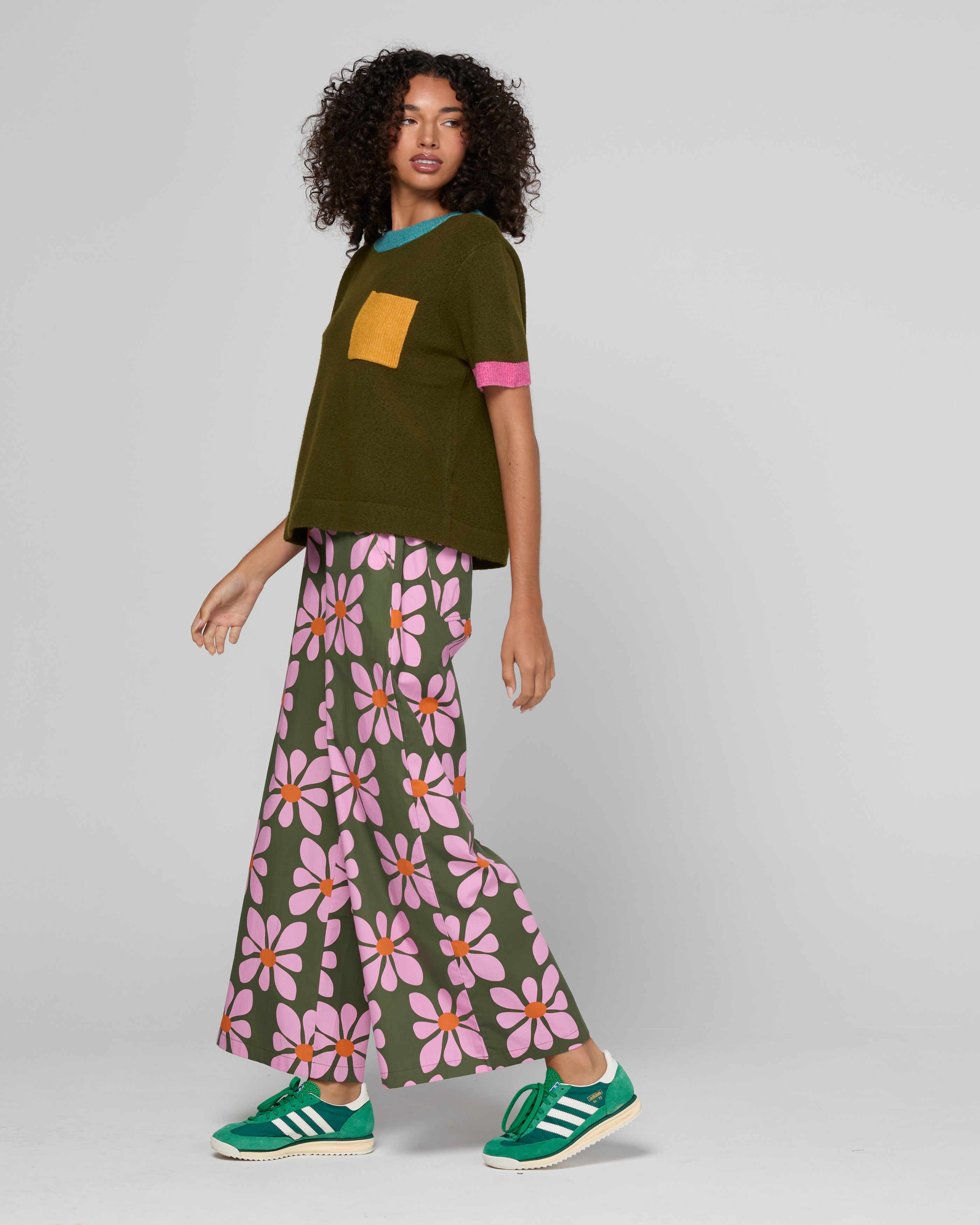 Poet Tee - Khaki Multi